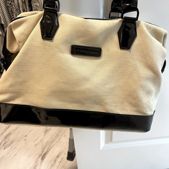 Longchamp canvas with patent trim tote (Rare) - Picture 2 of 7